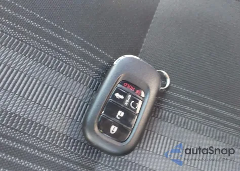 2025 Honda Civic Hybrid Sport/Sport Touring from USA, damaged, VIN 2HGFE4F88SH343378